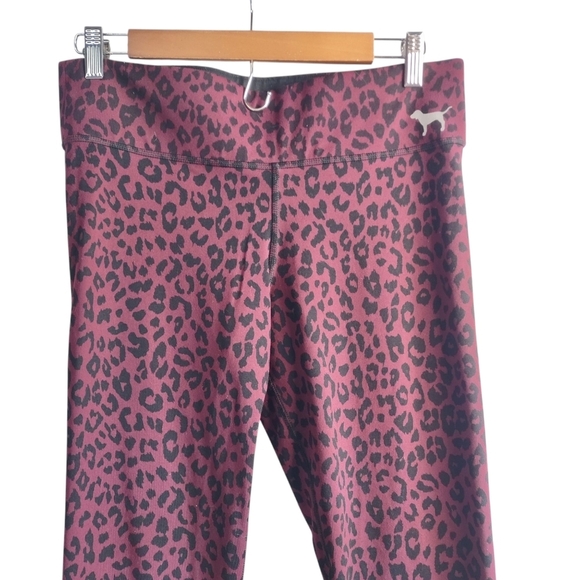 PINK Victoria's Secret Women's Maroon Black Animal Print Leggings Pants … - Picture 4 of 8